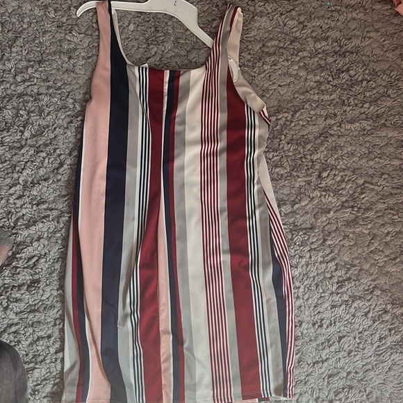 Pink navy blue and white striped sleeveless dress - Picture 2 of 3